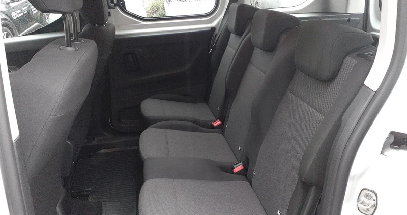 Toyota Proace City Verso cena 77900 przebieg: 88770, rok produkcji 2020 z Sokołów Małopolski małe 191